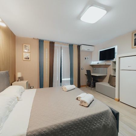 Catanese Proverb'S House - Via Napoli - Ground Floor Екстер'єр фото