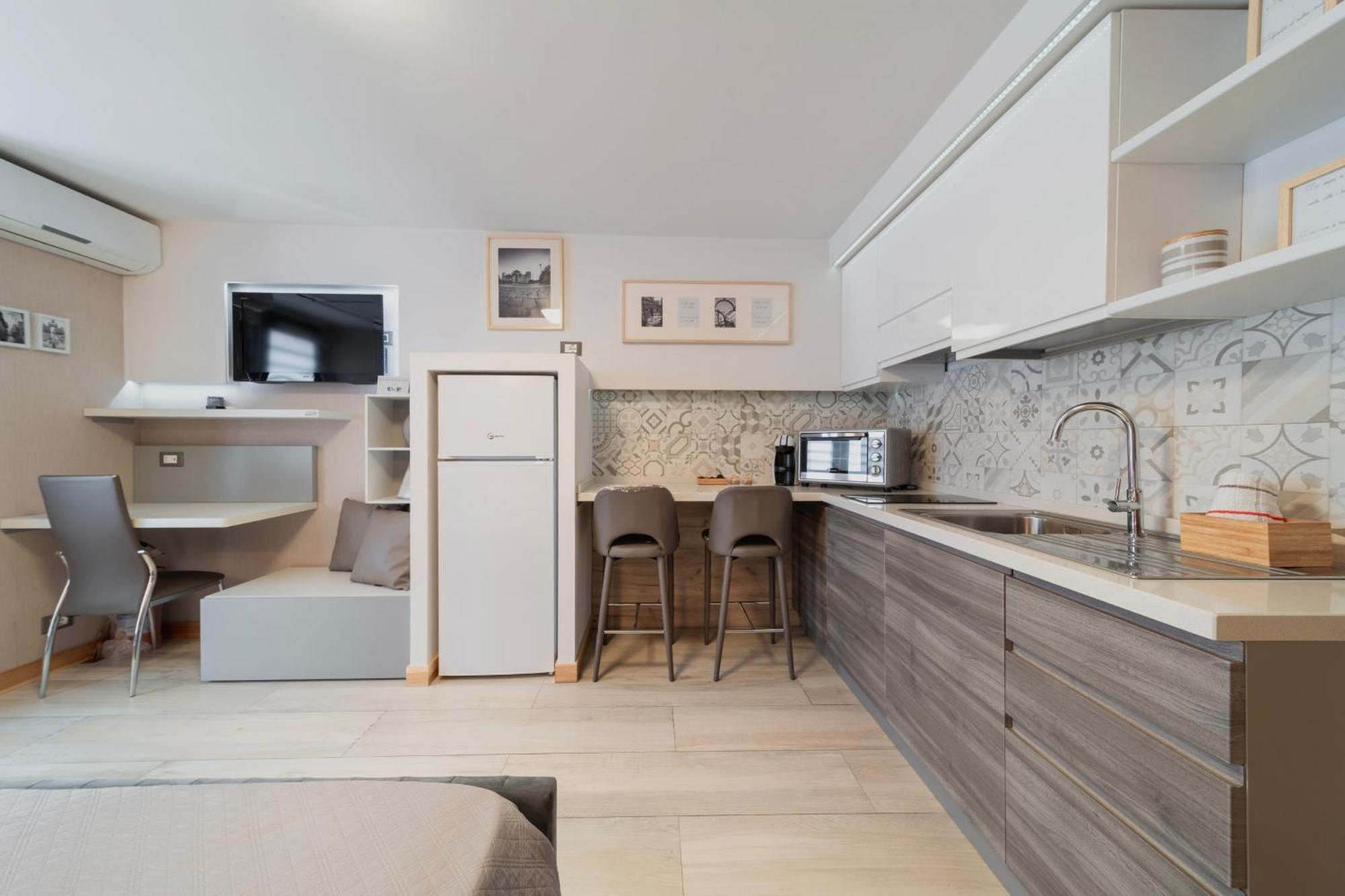 Catanese Proverb'S House - Via Napoli - Ground Floor Екстер'єр фото